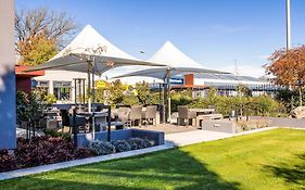 Hotel Elms Christchurch, An Ascend Collection Hotel